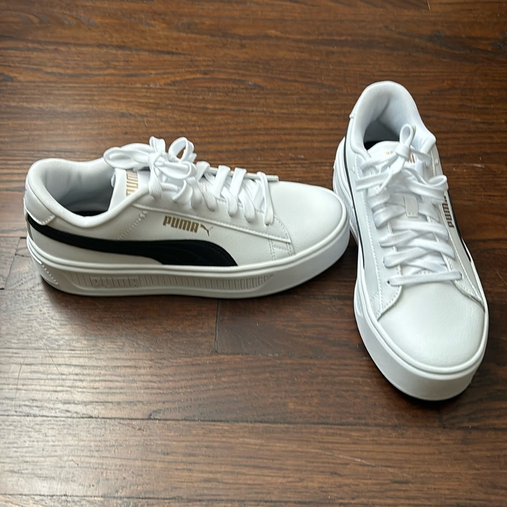 Puma Smash Platform v3 Women's Sneakers